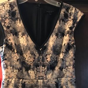 Dress fun floral print for day and evening